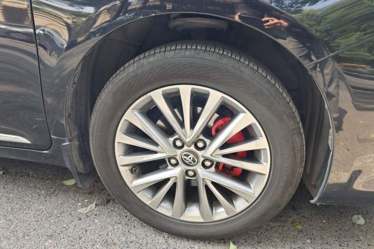 Used Toyota Camry 2016 2.5G 10th Anniversary Deluxe Navigation Edition