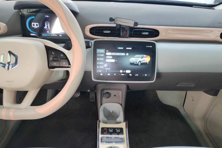 Used Leapmotor T03 2025 403 Comfort Edition Audio And AC Panel