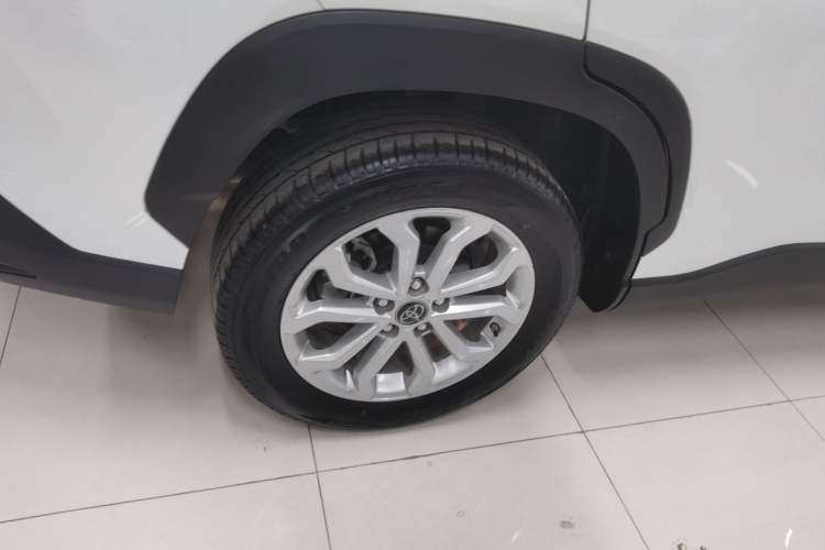 Used Toyota FRONTLANDER 2023 2.0L CVT Leading Edition
