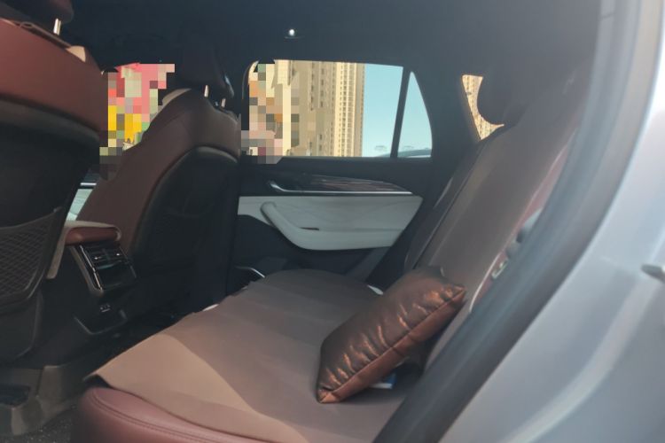 Used Geely Auto Monjaro L 2024 2.0TD High-Power Automatic Two-Wheel Drive Yunqi Version
