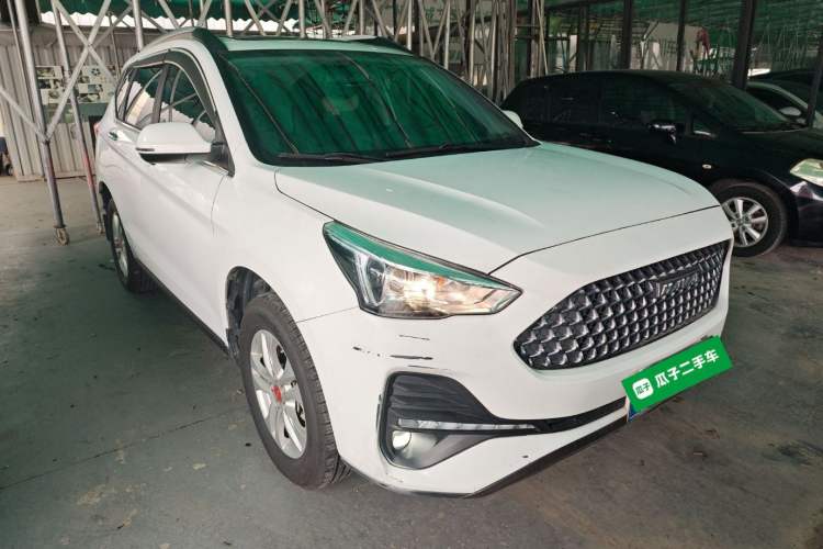 Used Haval M6 2019 1.5T DCT Two-Wheel Drive Elite Version China VI Standard Front Right 45 Deg