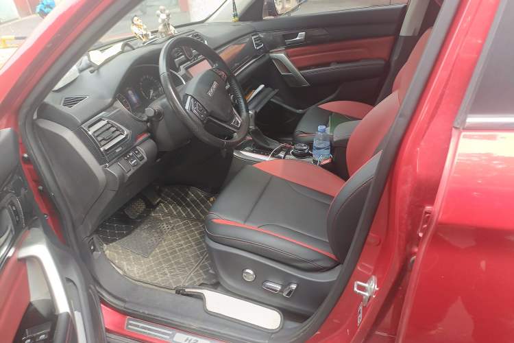 Used Haval H2 2017 Blue Label 1.5T Automatic Two-Wheel Drive Luxury Model
