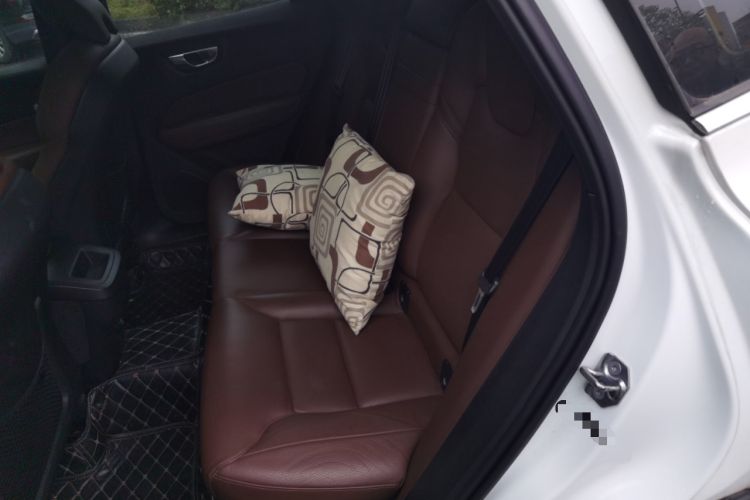 Used Volvo XC60 2020 T5 4x4 Zhiyi Luxury Edition