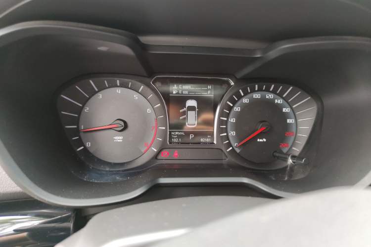 Used GAC Trumpchi GS4 2017 235T Automatic Two-Wheel Drive Elite Edition Instrument Cluster