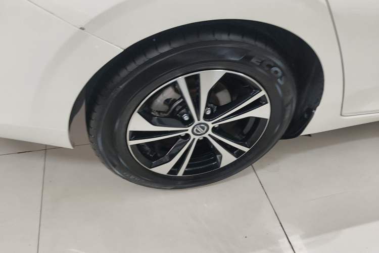 Used Nissan Sylphy 2020 Revised 1.6L XL CVT Enjoyment Edition Exterior 5