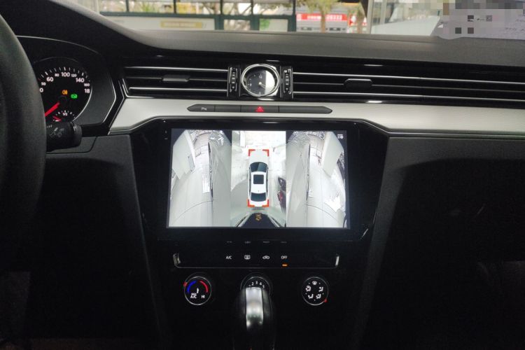 Used Volkswagen Magotan 2019 330TSI DSG Leading Model China VI Standard