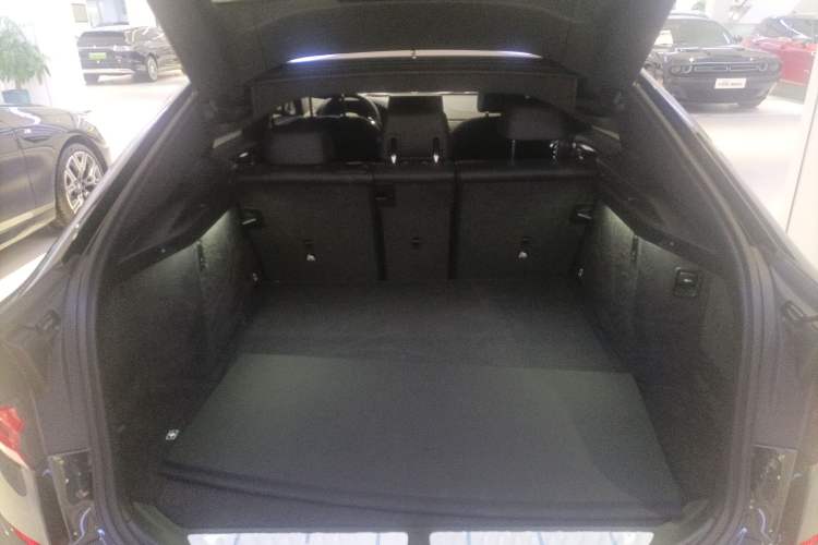 Used BMW 6 Series GT 2024 630i M Sport Luxury Package Trunk