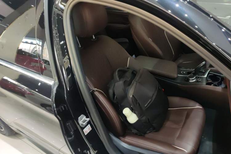 Used BMW 5 Series New Energy 2022 Second Facelift 535Le M Sport Package
