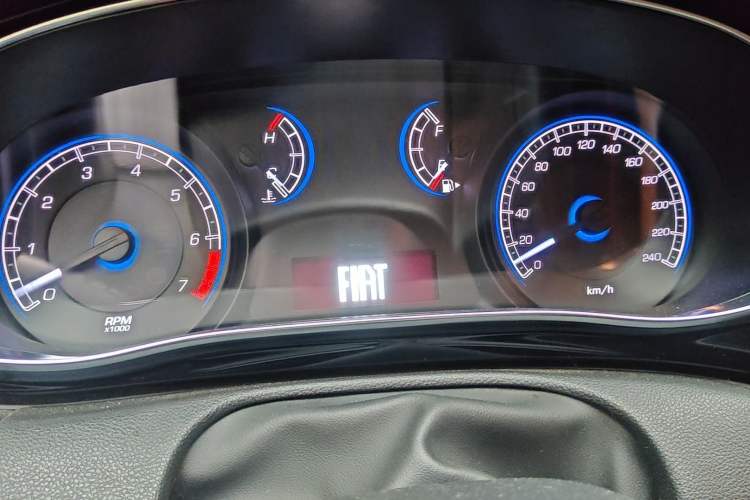 Used Fiat Viaggio 2012 1.4T Automatic Enjoyment Edition Instrument Cluster