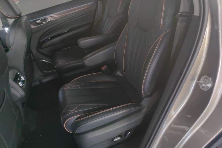 Used Ford Equator 2021 EcoBoost 225 Premier 7-Seater (2/2/3)
