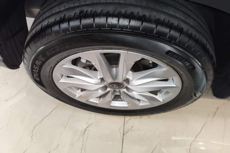 Used Toyota Corolla Cross 2022 2.0L Elite Edition Right Rear Wheel Hub