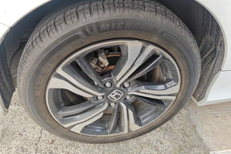 Used Honda Civic 2016 220TURBO CVT Prestige Edition Right Rear Wheel Hub