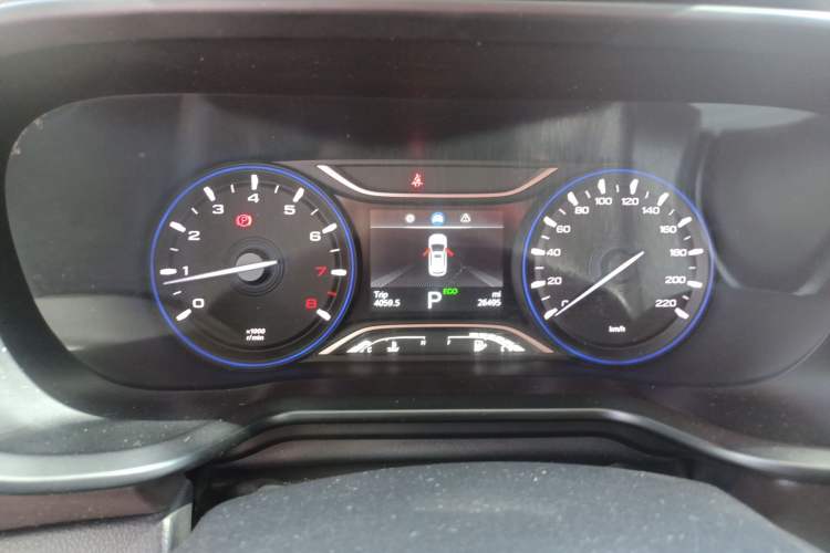 Used GAC Trumpchi GS3 2017 200T Automatic Luxury Edition Instrument Cluster