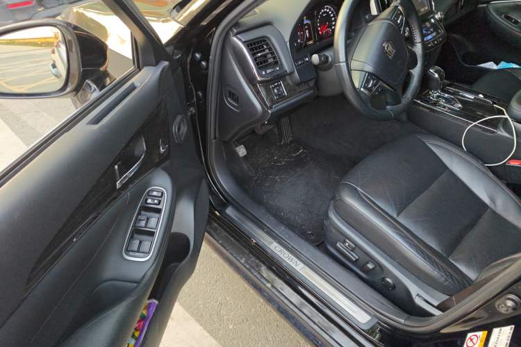 Used Toyota Crown 2018 2.0T Fashion Edition