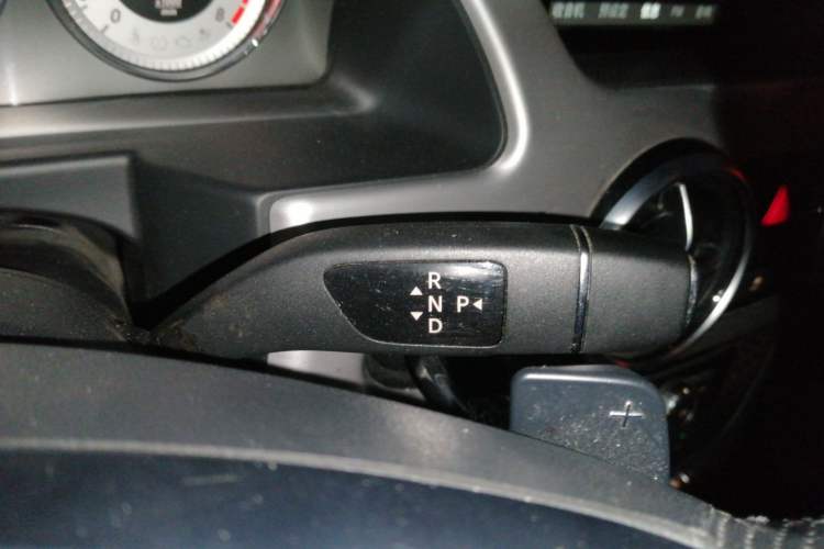 Used Mercedes-Benz GLK-Class 2015 GLK 260 4MATIC Dynamic Edition Ultimate Version
