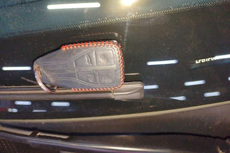 Used Hongqi HS7 2022 2.0T DCT Two-Wheel Drive Smart Connect Flagship Edition Five Seats
