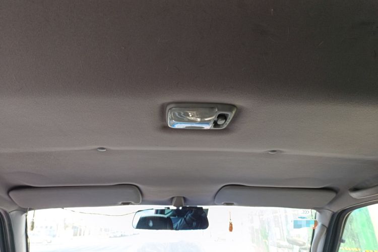 Used Nissan Paladin 2013 2.4L Two-Wheel Drive Standard Edition Emission Standard China IV