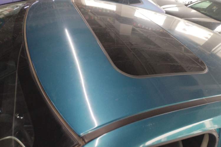 Used Nissan Lannia 2016 1.6L CVT Cool Edition Roof