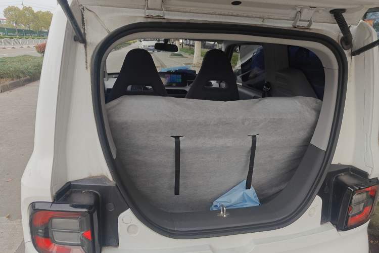 Used Geely Galaxy Panda 2023 Panda Mini 200km Endurance Bear