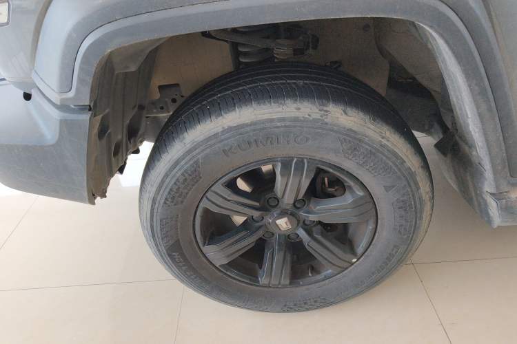 Used Tank 300 2021 Off-Road Edition 2.0T Challenger Left Front Wheel Hub