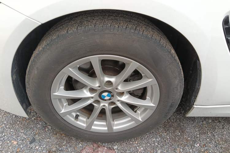 Used BMW 3 Series 2016 316i Fashion Model Left Front Wheel Hub