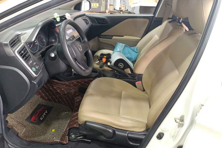 Used Honda City 2018 1.5L CVT Comfort Version Left Front Seat