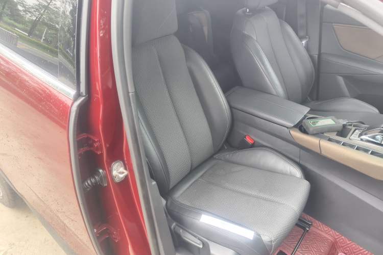 Used DS 7 2018 35THP Pashy Edition
