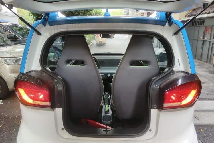 Used Baojun E100 2019 250KM Smart Drive Edition Trunk