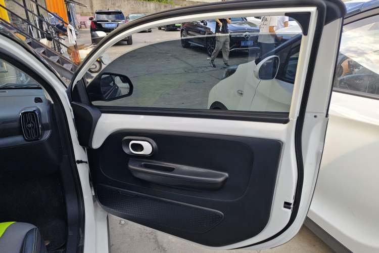 Used Roewe Clever 2021 302km Excellence Edition
