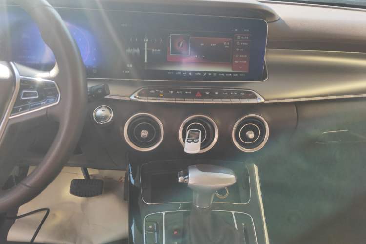 Used Leopaard Mattu 2018 1.6T GDI DCT Prestige Model
