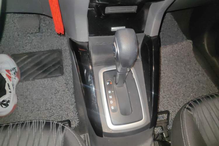 Used Ford EcoSport 2013 1.5L Automatic Prestige Model Gear Lever