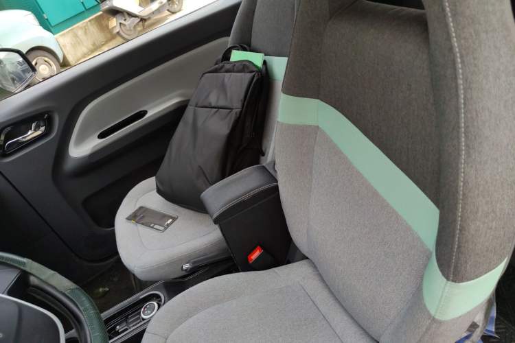 Used Wuling Hongguang MINIEV 2021 Macaron Premium Model – Lithium-NMC Left Front Seat