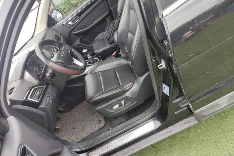 Used Zotye Domy X5 2015 1.5T Manual Supreme Model China IV Standard