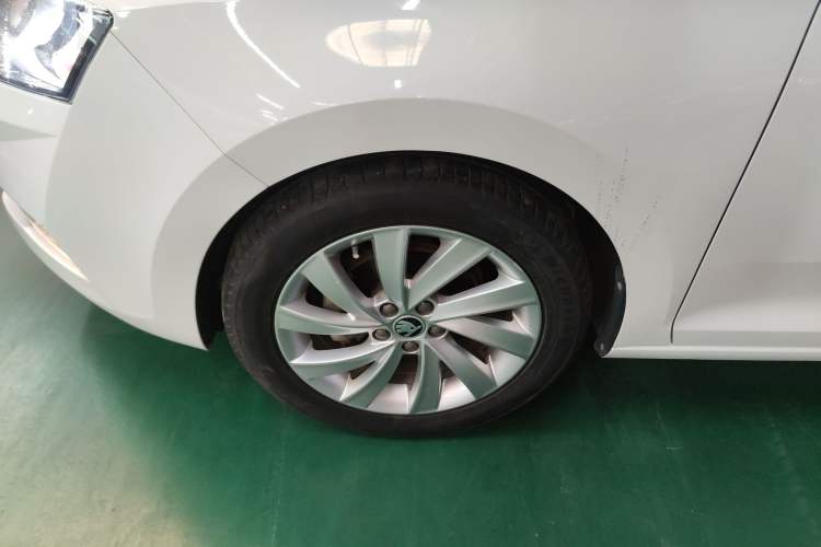 Used Skoda Rapid 2018 1.6L Automatic Comfort Edition