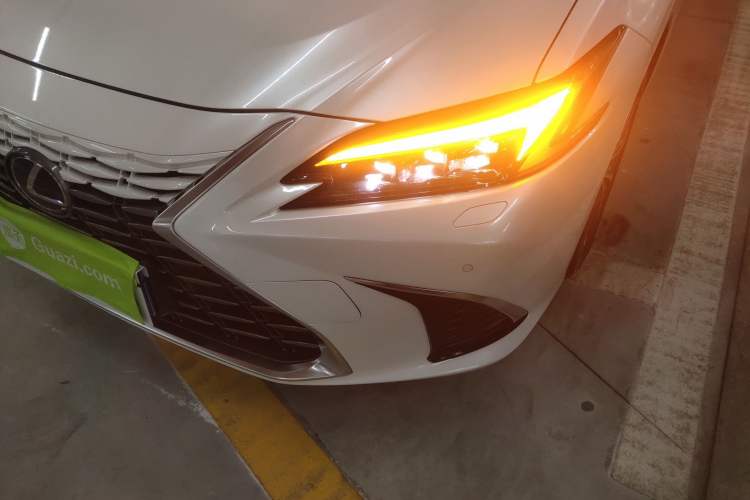 Used Lexus ES 2025 200 Premium Edition