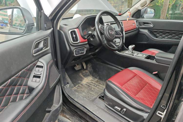 Used Great Wall Poer 2020 2.0T Off-Road Version Automatic Gasoline Four-Wheel Drive High-End Edition GW4C20B Driver Seat