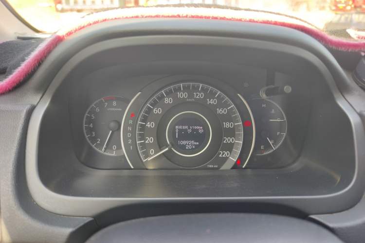 Used Honda CR-V 2012 2.4L four-wheel drive luxury version Instrument Cluster