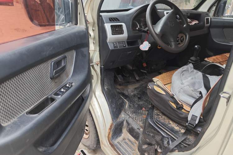 Used CHANGAN KAICHENG Star 9 2015 1.5L Base Version 4G15S