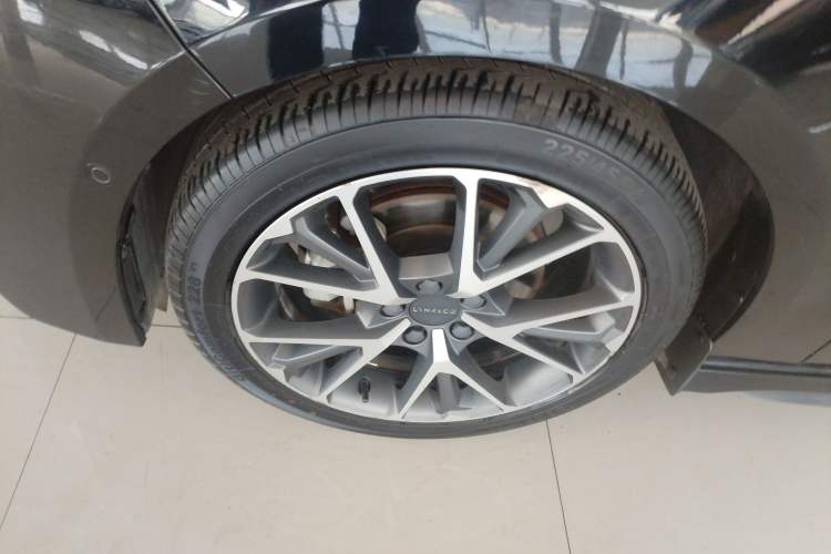 Used Lynk & Co 03 2022 1.5TD DCT JingPro
