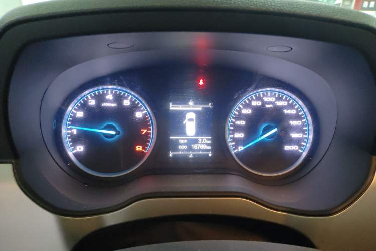 Used JAC Refine M4 2021 2.0L Manual Comfort Edition