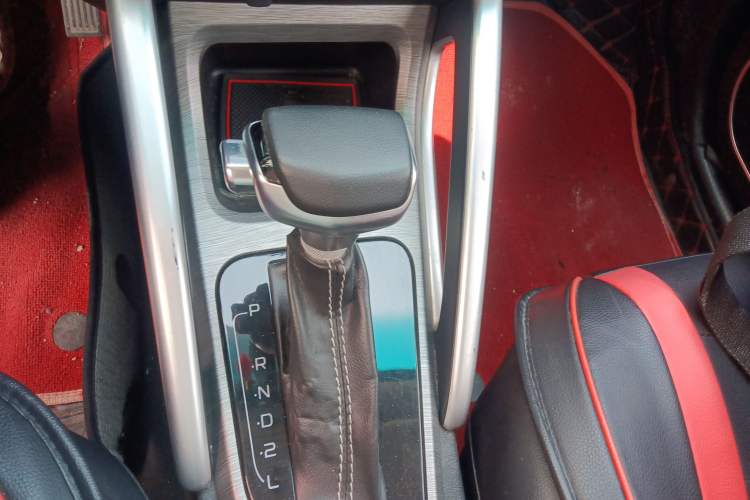 Used Geely Auto Vision X3 2017 1.5L Automatic Luxury Model Gear Lever