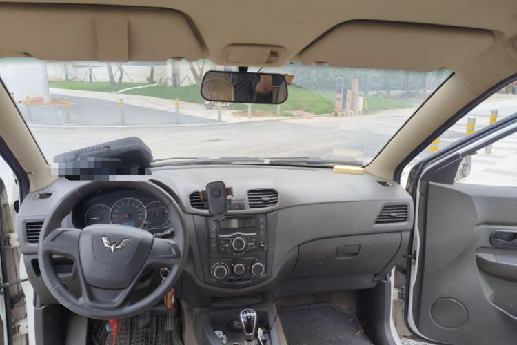 Used Wuling Hongguang 2016 1.5L Restyled S Comfort Version Headliner