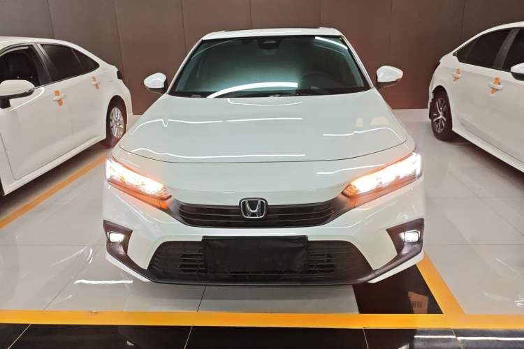 Used Honda Civic 2023 240TURBO CVT Dynamic Edition