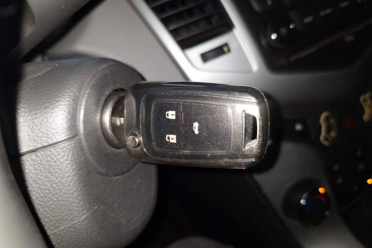 Used Chevrolet Cruze 2012 1.6L SL MT
