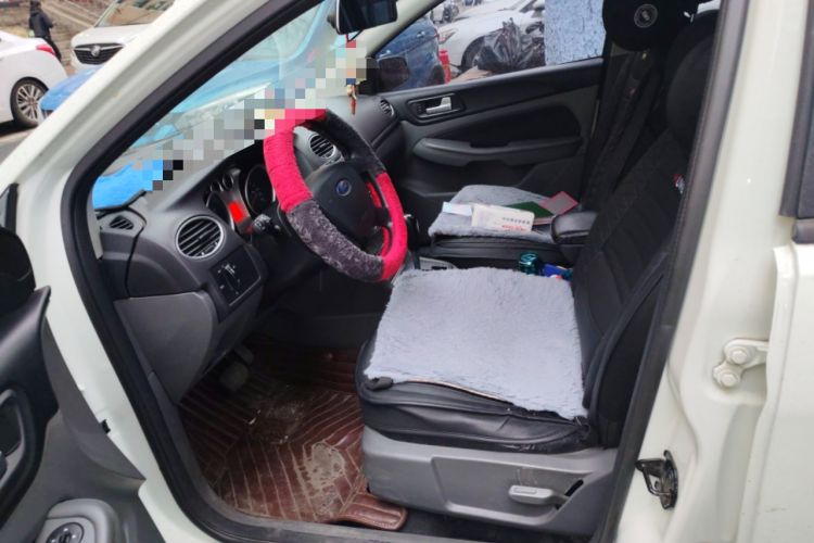 Used Ford Focus 2013 Hatchback Classic 1.8L Automatic Base Model