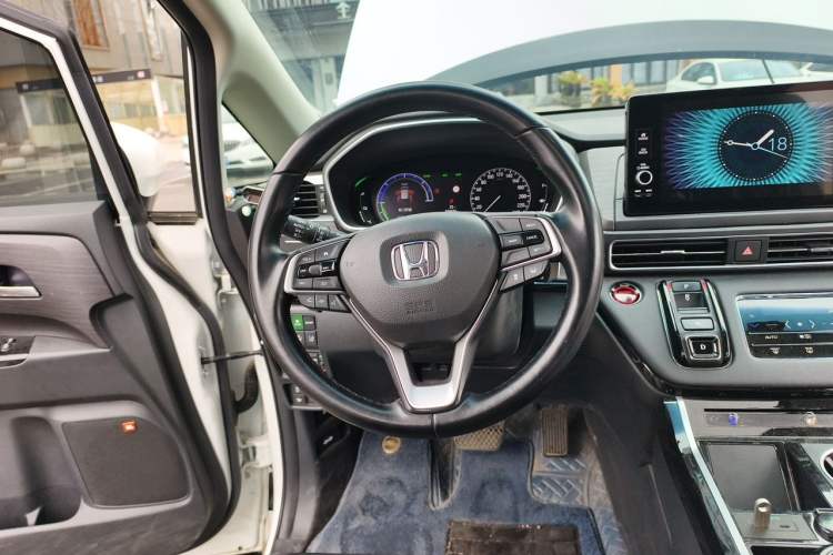 Used Honda Elysion 2022 2.0L eHEV Luxury First Edition

