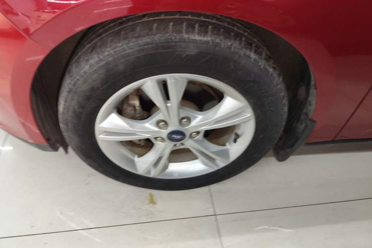 Used Ford Focus 2015 Hatchback 1.6L Manual Comfort Edition