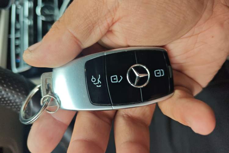 Used Mercedes-Benz E-Class 2017 E 300 L Luxury Model