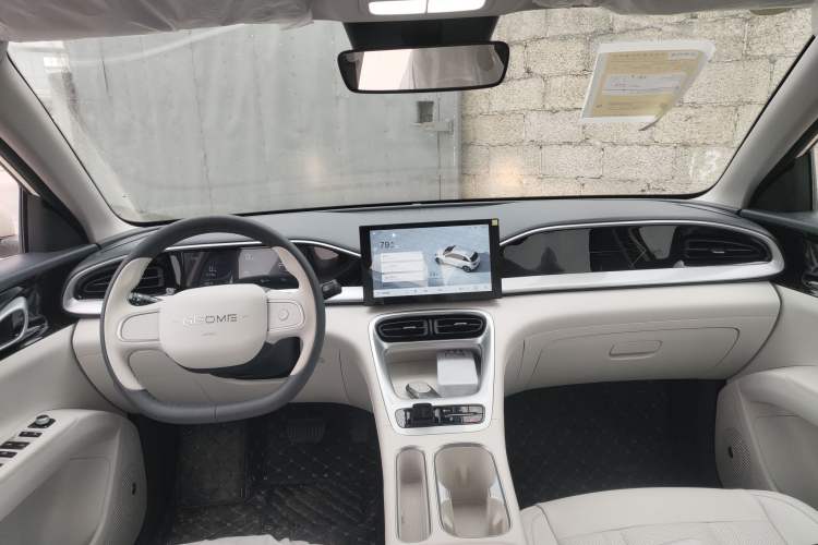 Used Geely Galaxy Geome 2026 Model 310km Youth Edition Center Console