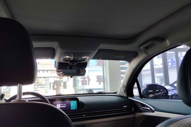 Used ORA Good Cat 2021 400km Standard Range Athena Edition Lithium Iron Phosphate Headliner